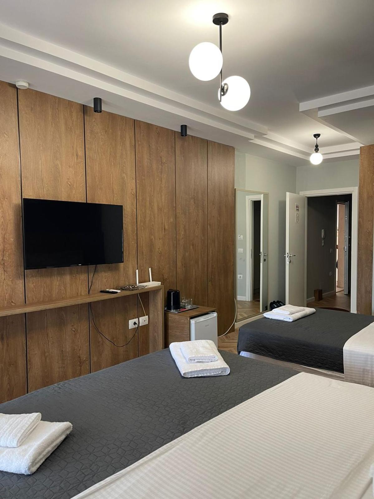 Your Apart Hotel Tiran Dış mekan fotoğraf
